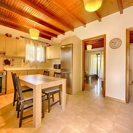 Cozy Family Friendly Apartment With Large Garden Close To Beaches - Dirella Kynopiástai المظهر الخارجي الصورة