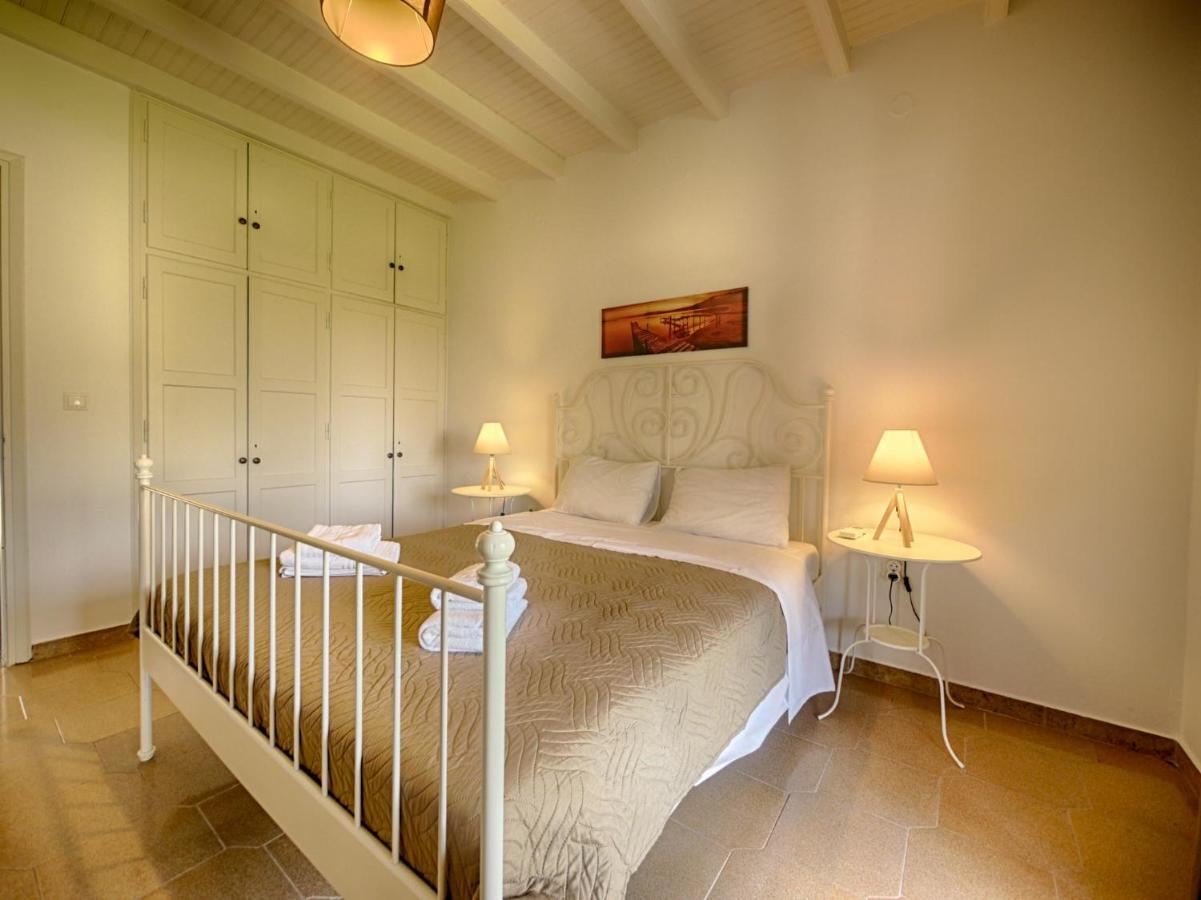 Cozy Family Friendly Apartment With Large Garden Close To Beaches - Dirella Kynopiástai المظهر الخارجي الصورة