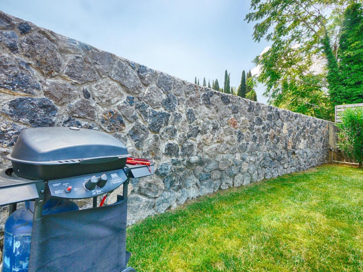 Cozy Family Friendly Apartment With Large Garden Close To Beaches - Dirella Kynopiástai المظهر الخارجي الصورة