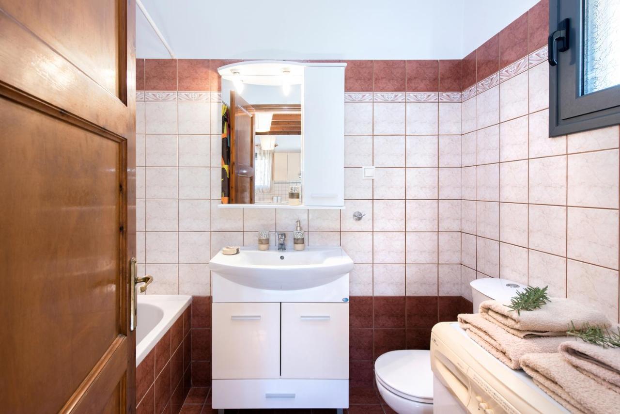 Cozy Family Friendly Apartment With Large Garden Close To Beaches - Dirella Kynopiástai المظهر الخارجي الصورة