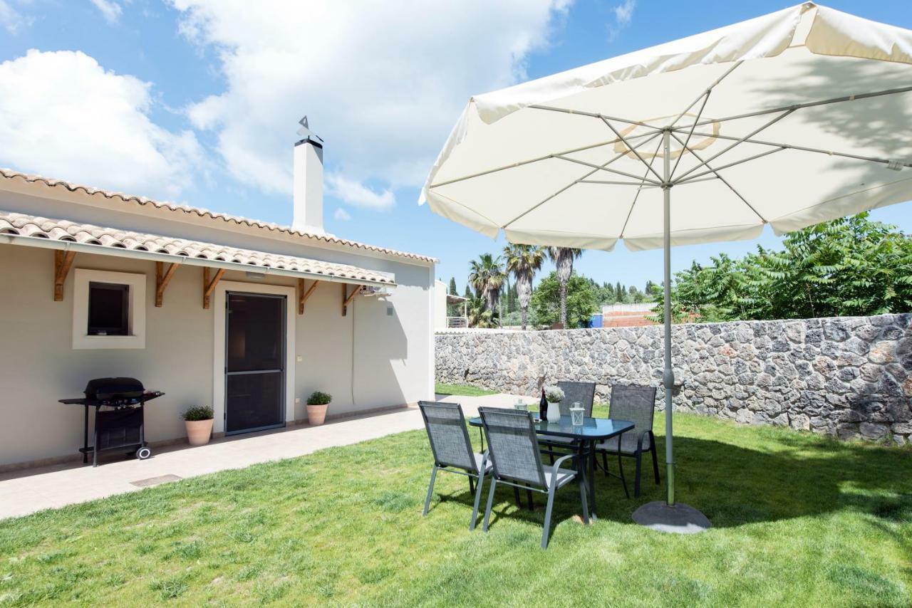 Cozy Family Friendly Apartment With Large Garden Close To Beaches - Dirella Kynopiástai المظهر الخارجي الصورة